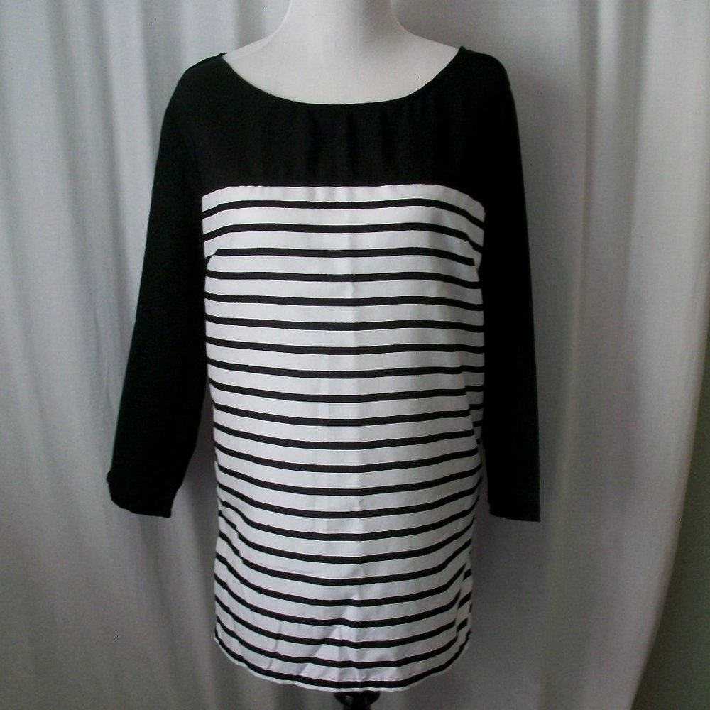 Amanda Blu Lightweight Long Sleeve Black White Stripe Boatneck Blouse Top Sz L